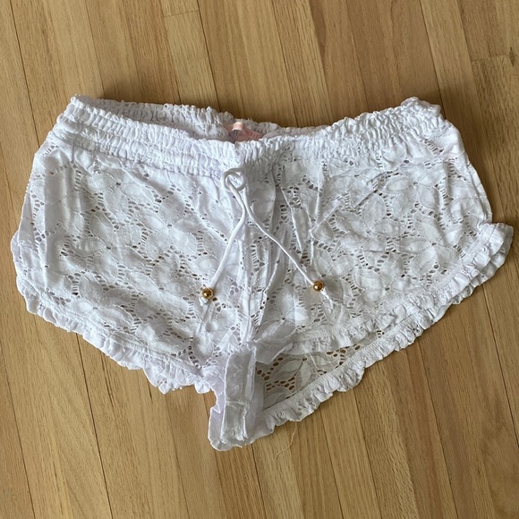 Victoria’s Secret Eyelet Swim Cover Shorts Sz. L - Picture 1 of 5